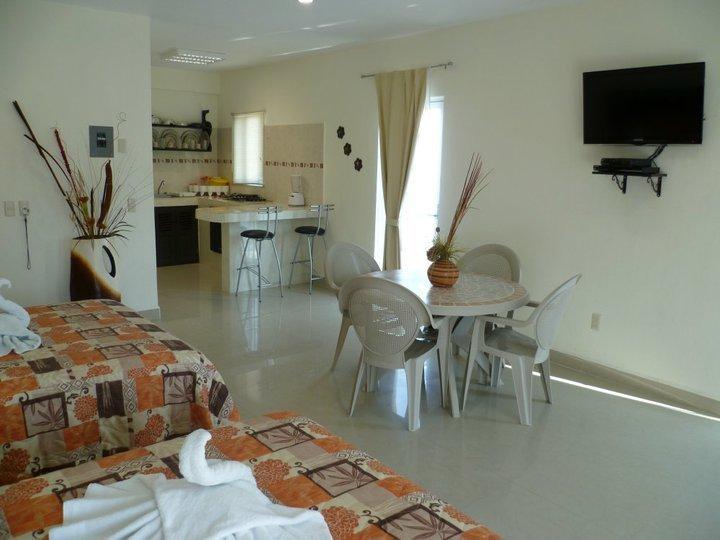 リンコン・デ・グアヤビトス Bungalows Rayo Del Solアパートホテル 部屋 写真